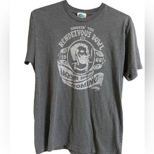 Smokin’ the Rendezvous Bowl Ski SnowboardingJackson Hole Wyoming Men’s S T-Shirt